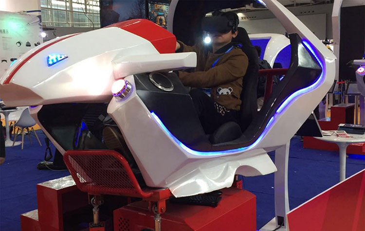 萬源VR飛行賽車